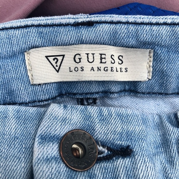GUESS LOS ANGELES Distressed Lightwash Ripped Skinny Jeans Size 26 - Picture 3 of 5